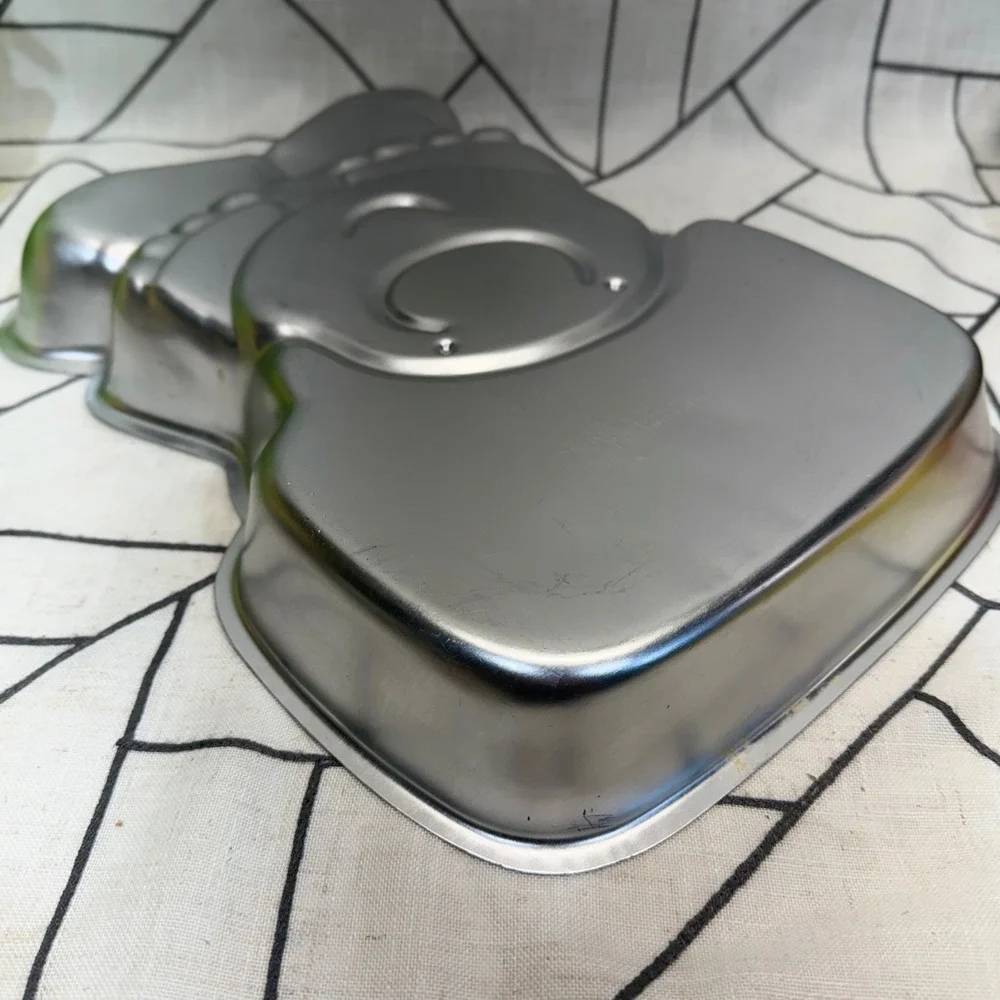 Wilton Ziggy Cake Pan 14x10 Silver Vintage 1978 Character Aluminum 502-7628